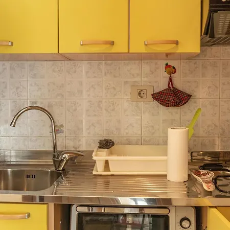 Bright And Cozy In Heart Of Ponte Milvio