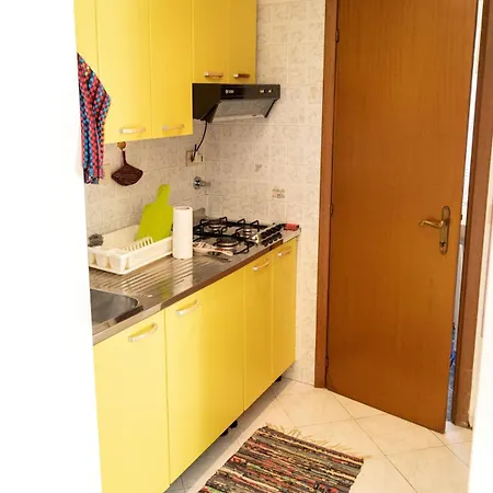 Apartment Bright And Cozy In Heart Of Ponte Milvio *