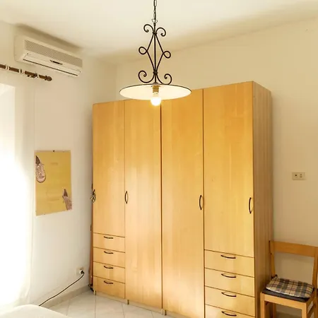 Apartment Bright And Cozy In Heart Of Ponte Milvio *