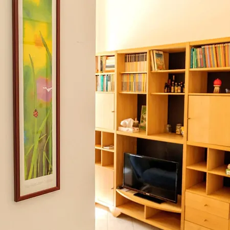 Apartment Bright And Cozy In Heart Of Ponte Milvio *